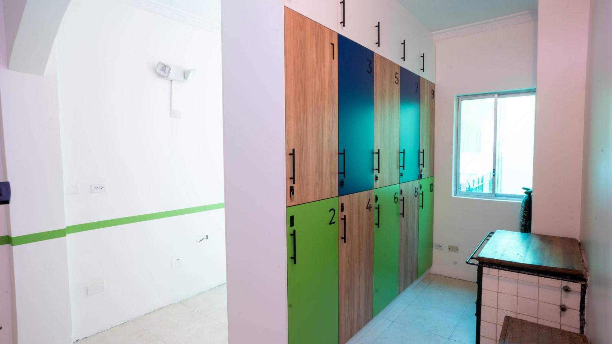 Bed 10-Bed Mixed Dormitory Room