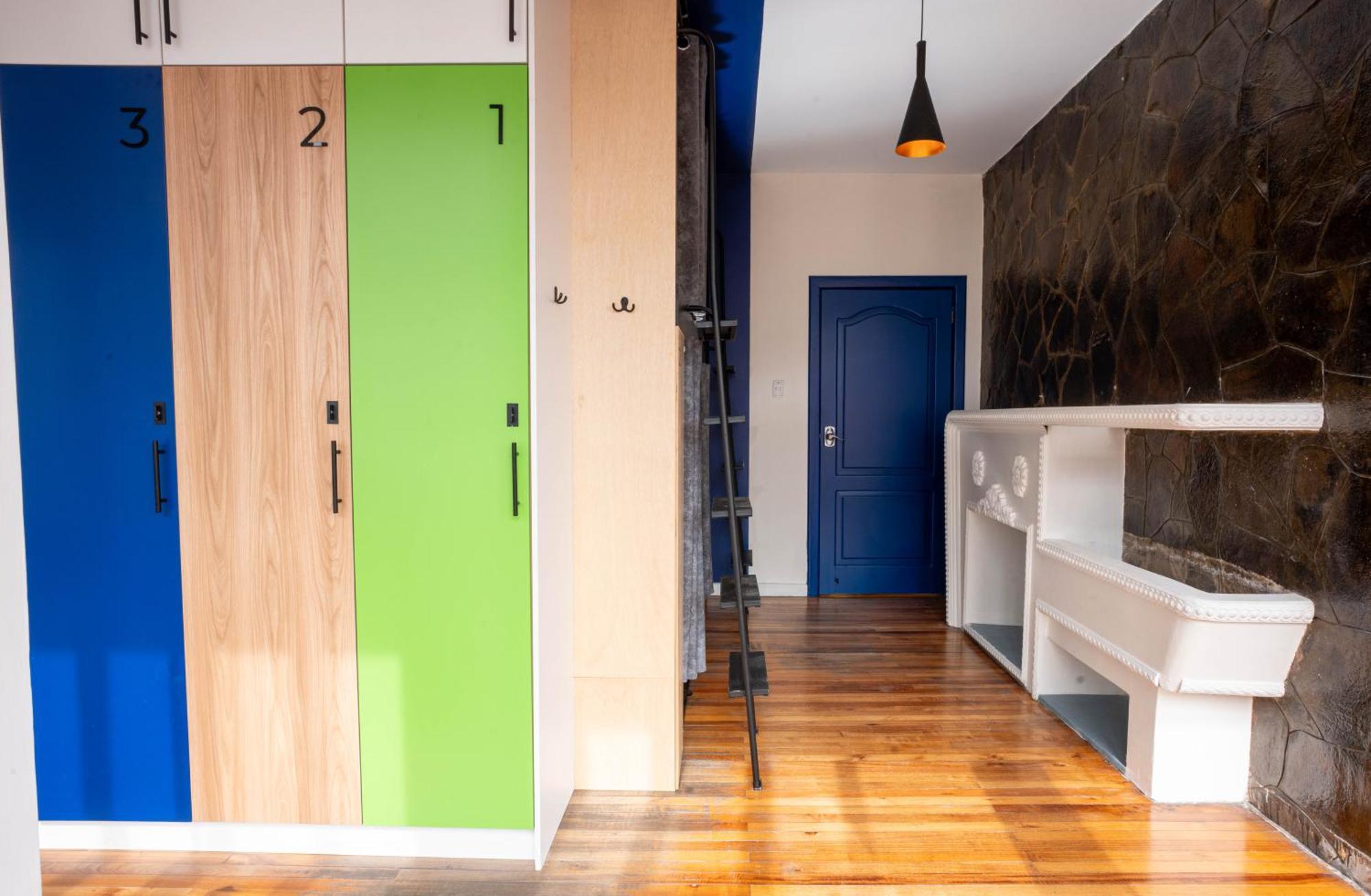 Bed 4-Bed Dormitory Room