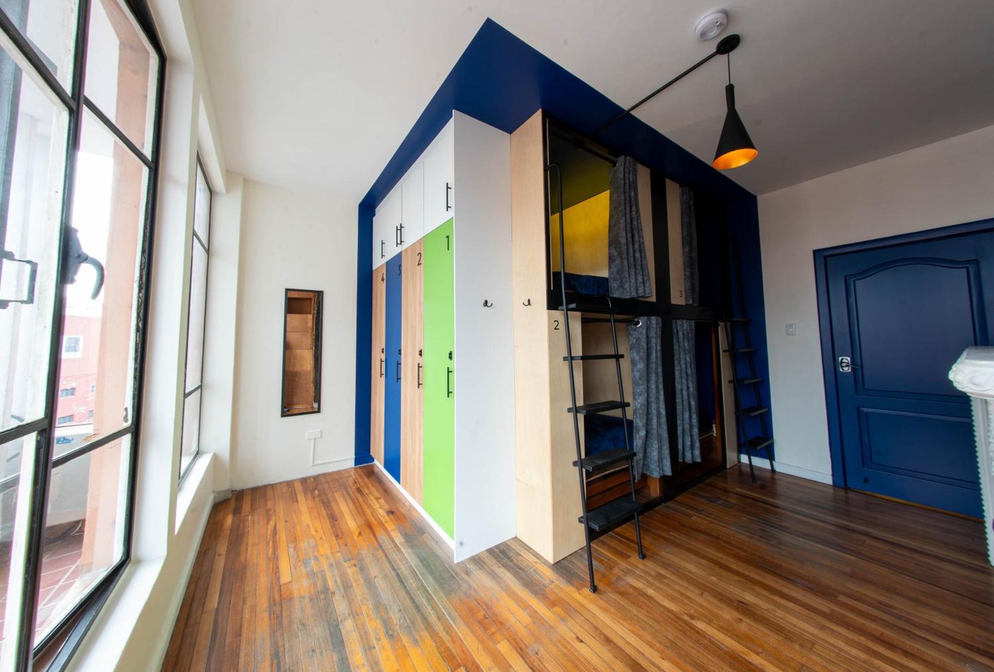 Bed 4-Bed Dormitory Room