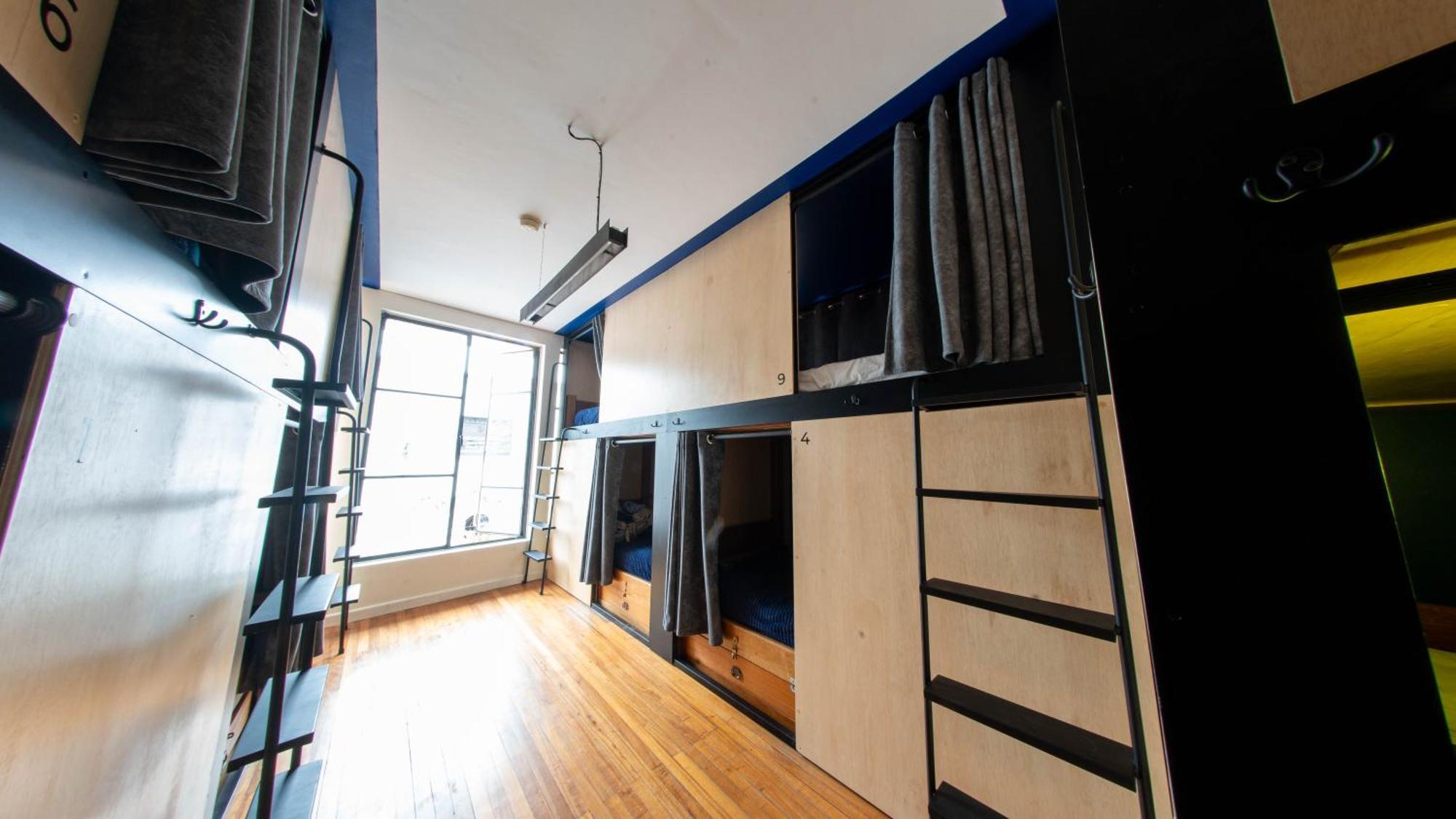 Bed 10-Bed Mixed Dormitory Room