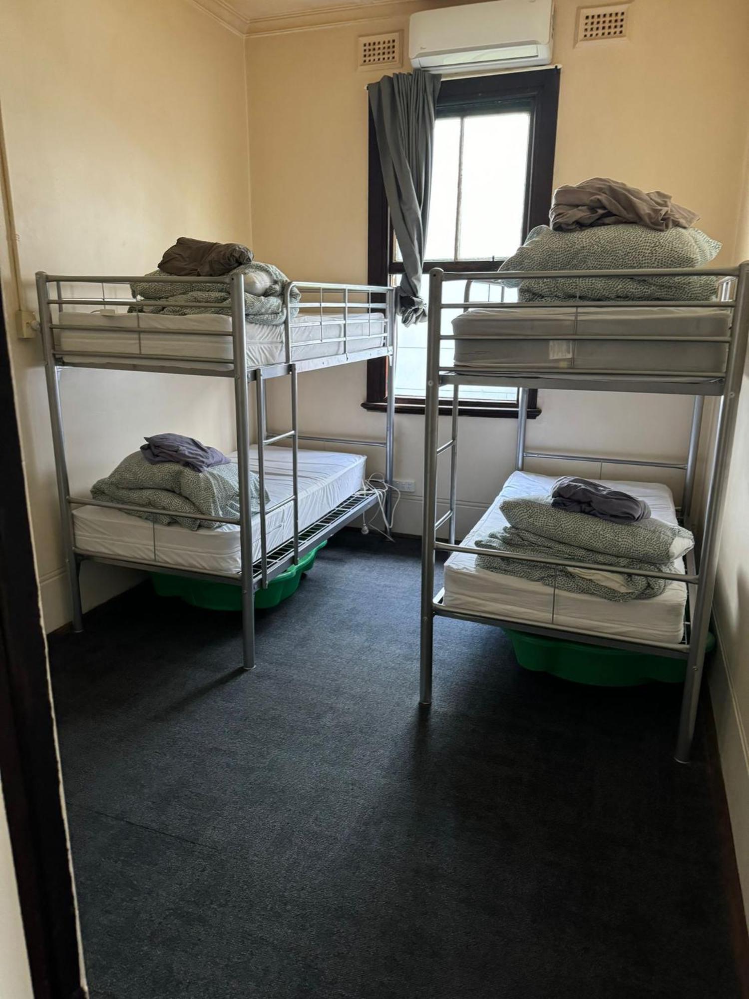 Bed in 4-Bed Mixed Dormitory Room