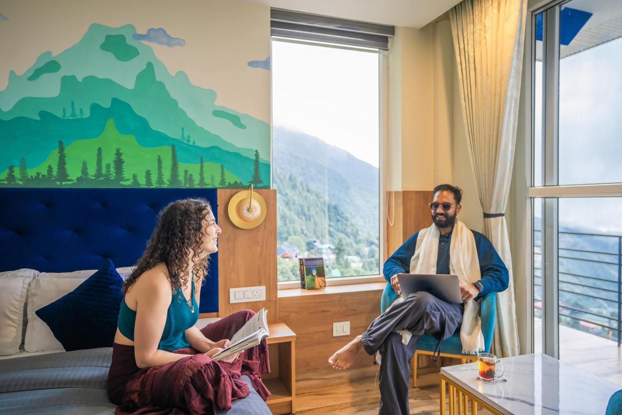 King Room with Mountain View