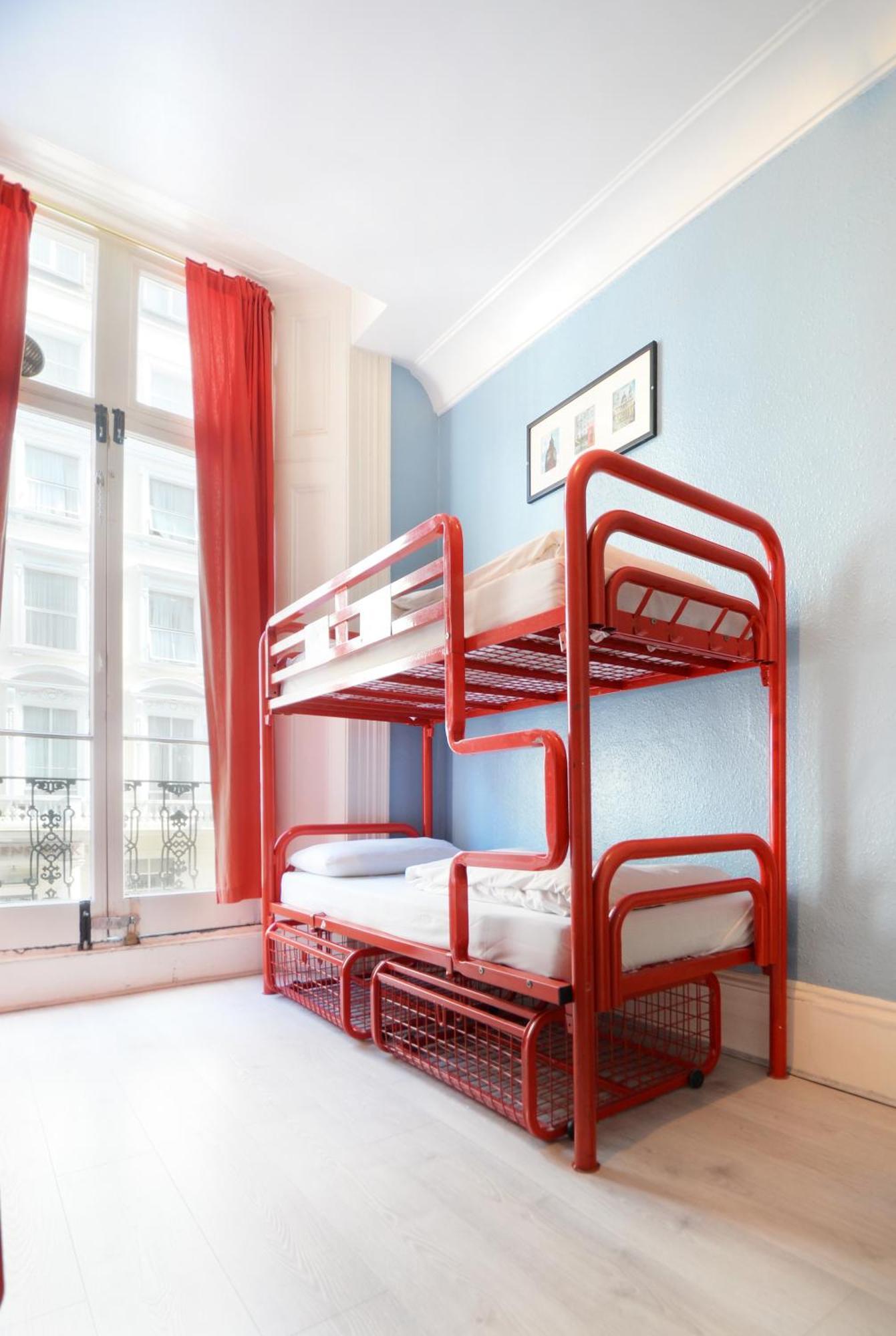 Bed 4-Bed Mixed Dormitory Room 18–40 years,1703586559:JPEG