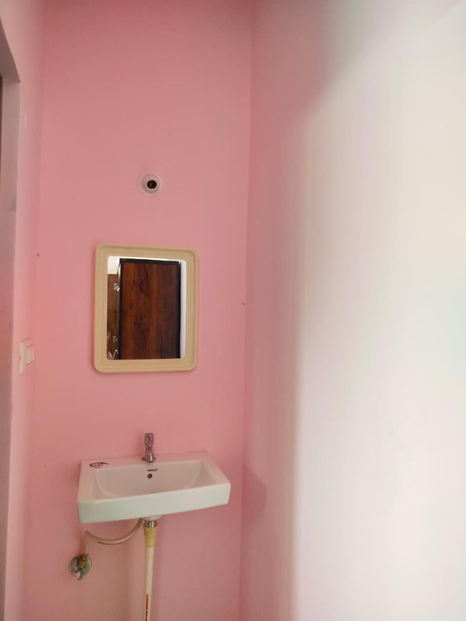 Double Room with Private Bathroom,1704729018:JPEG
