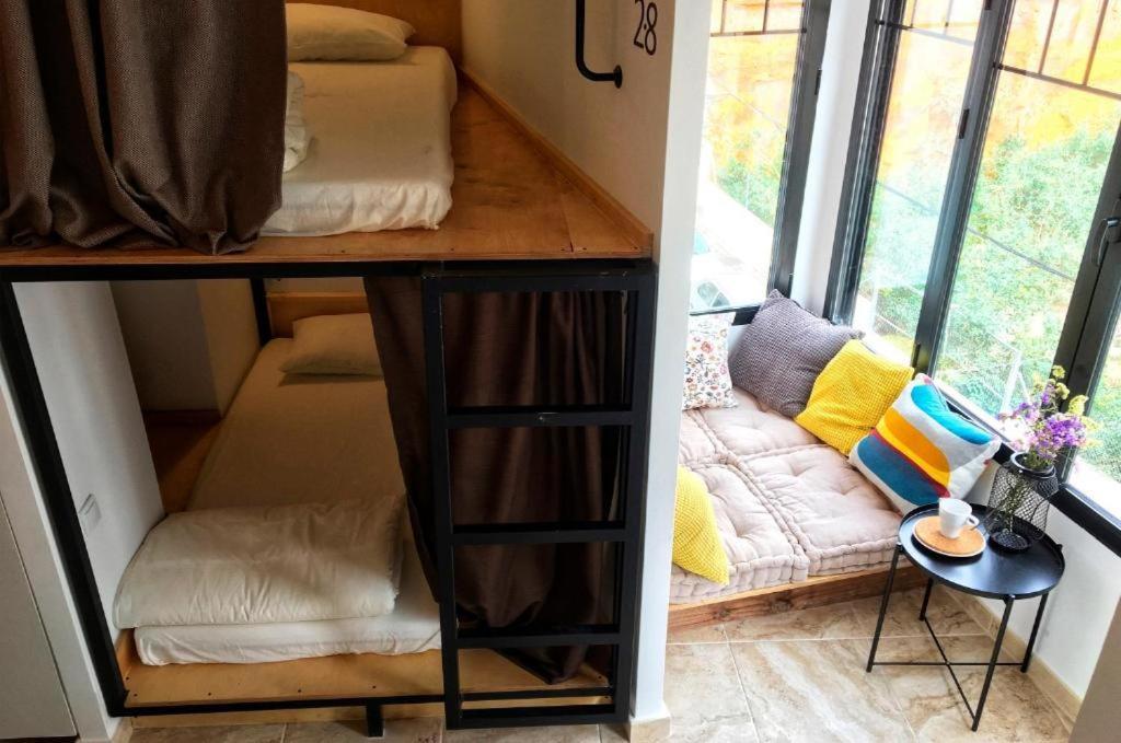 Bed 8-Bed Mixed Dormitory Room