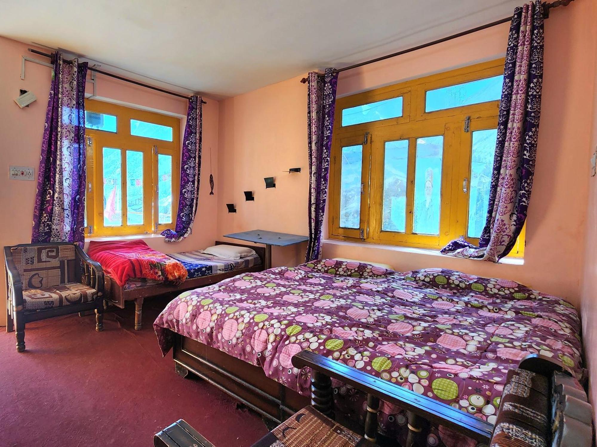 Budget Triple Room