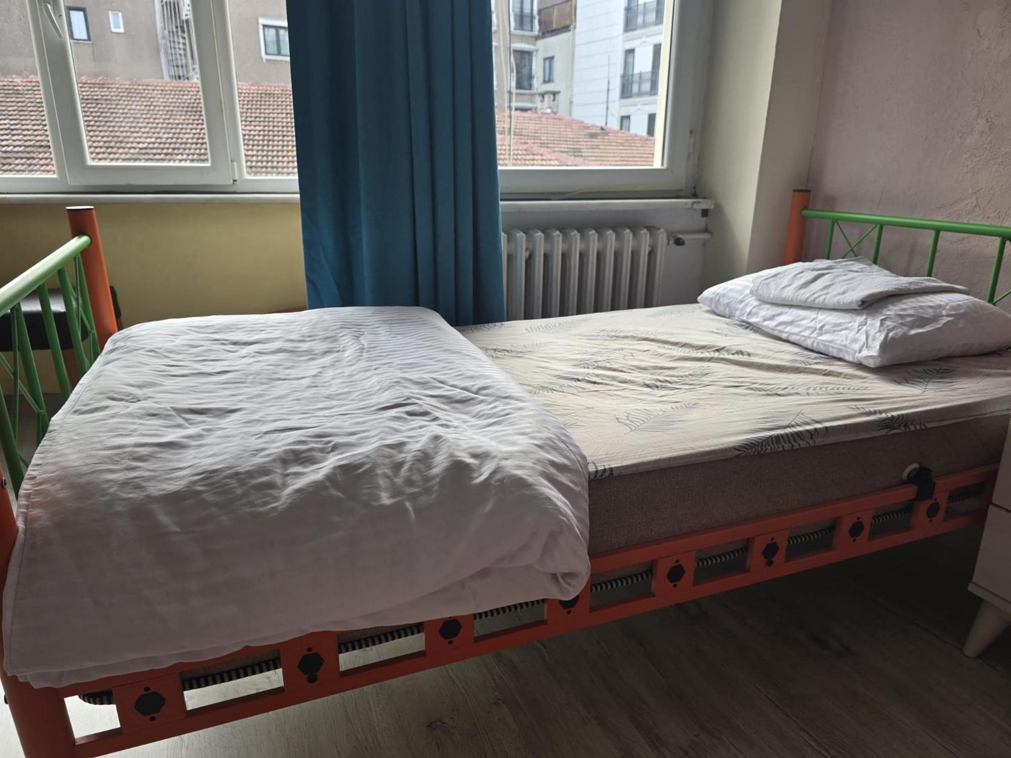 Bed 10-Bed Mixed Dormitory Room