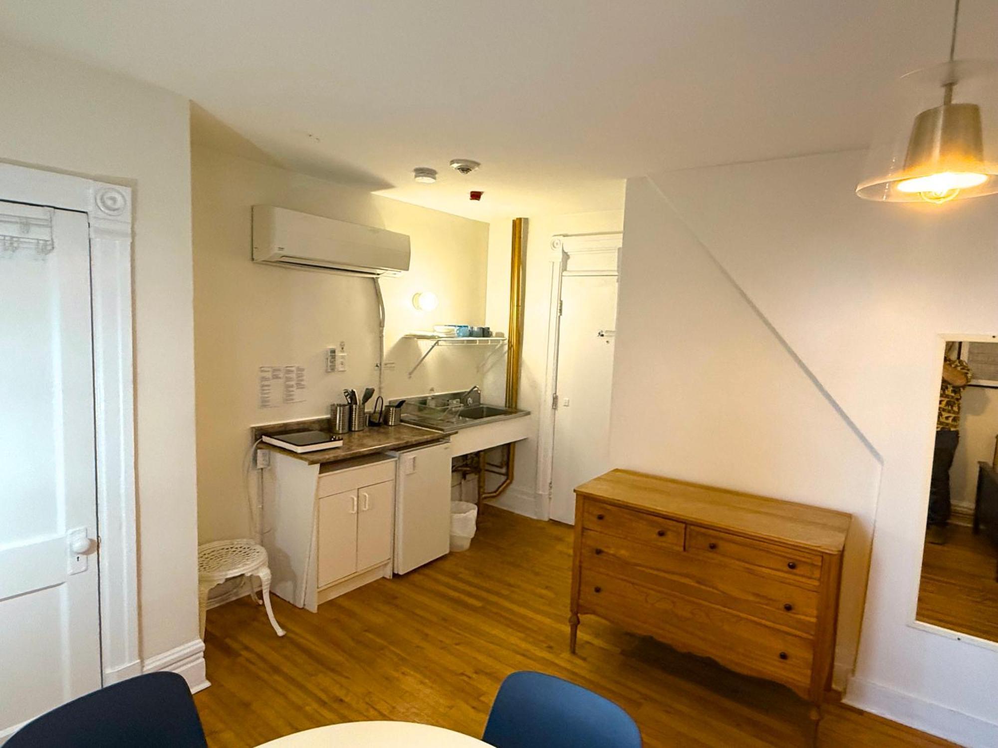 Budget Studio with Shared Bathroom,1722955455:JPEG