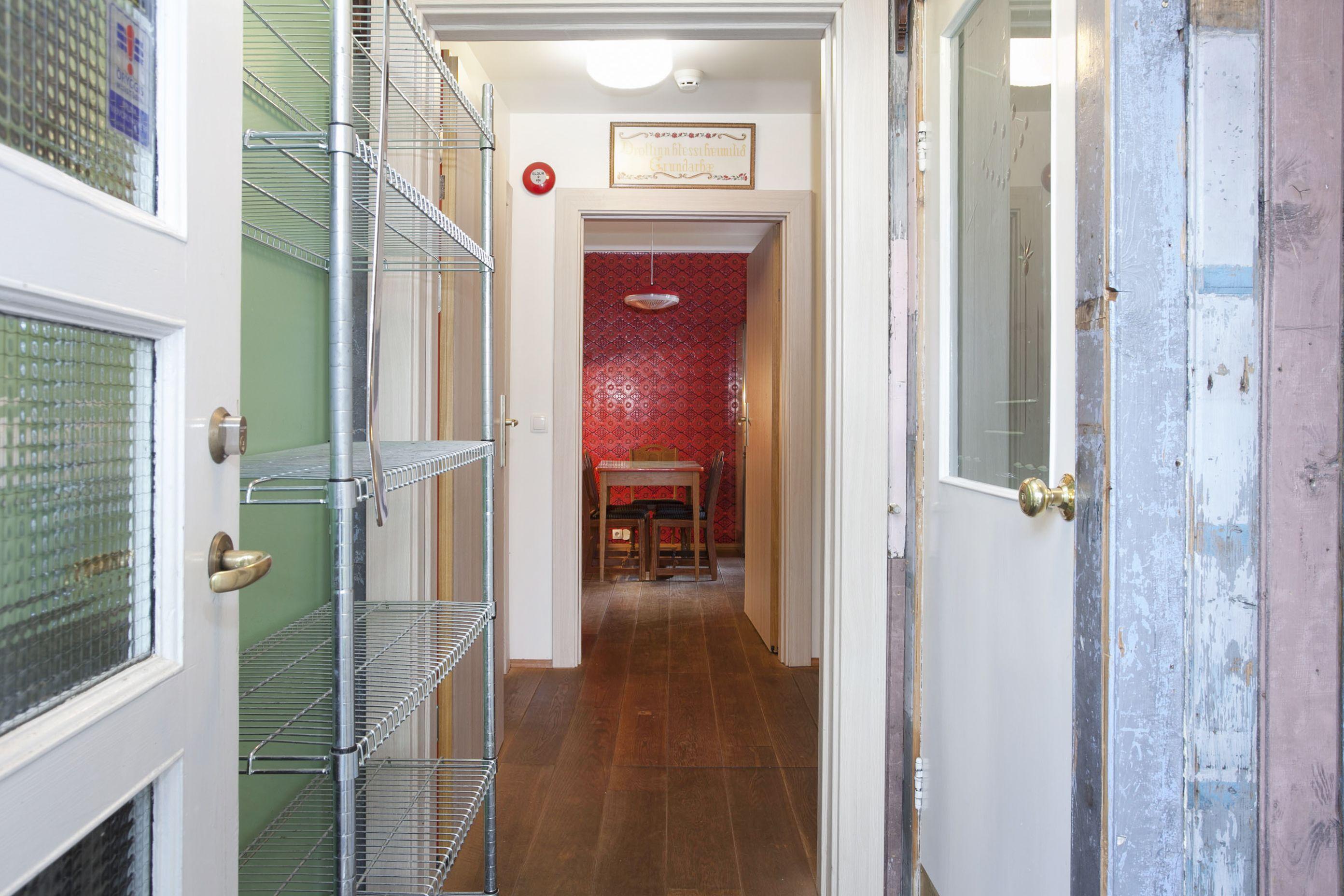 Bunk Bed Mixed Dormitory Room