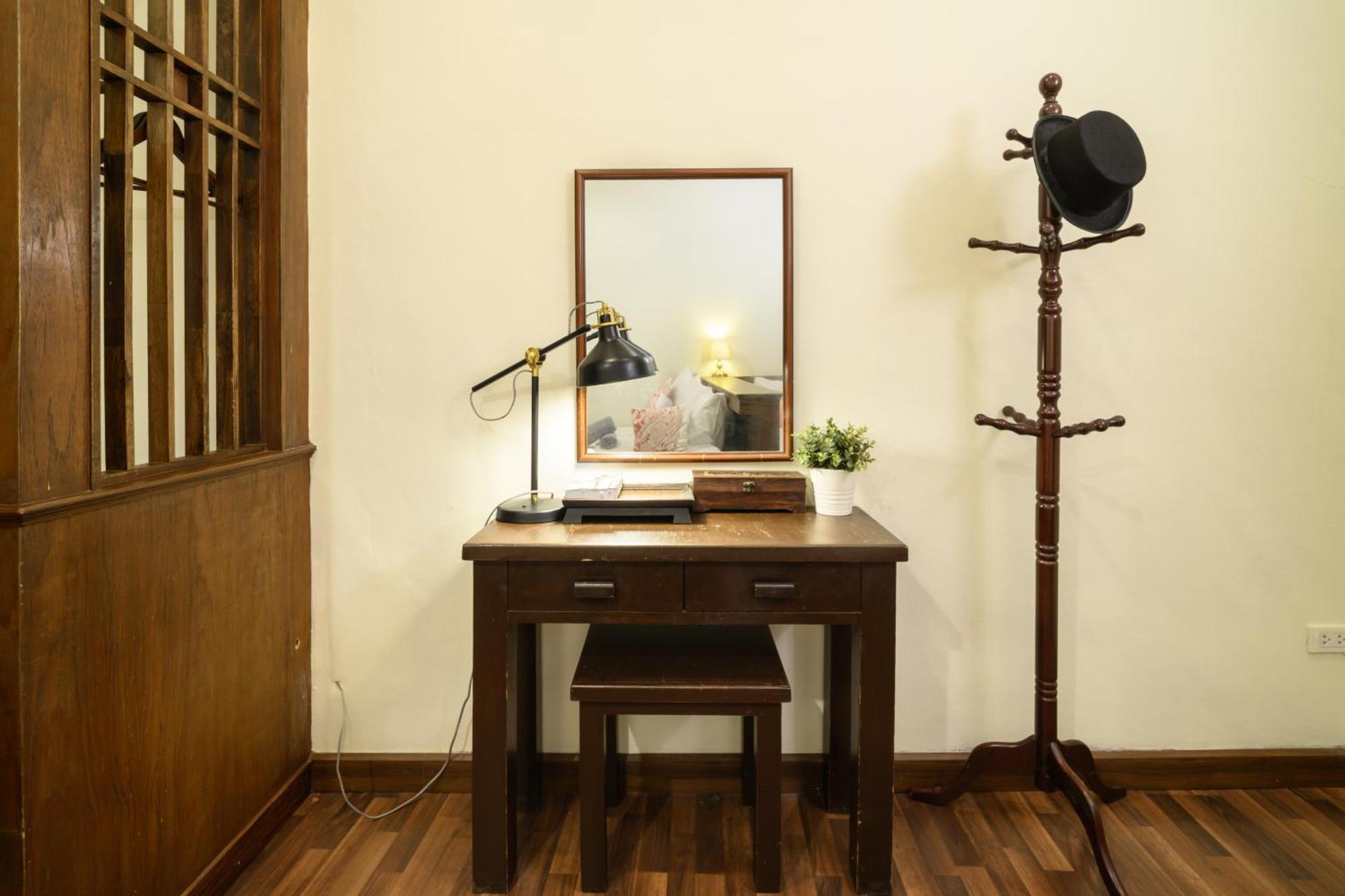 Double Room,1731414732:JPEG