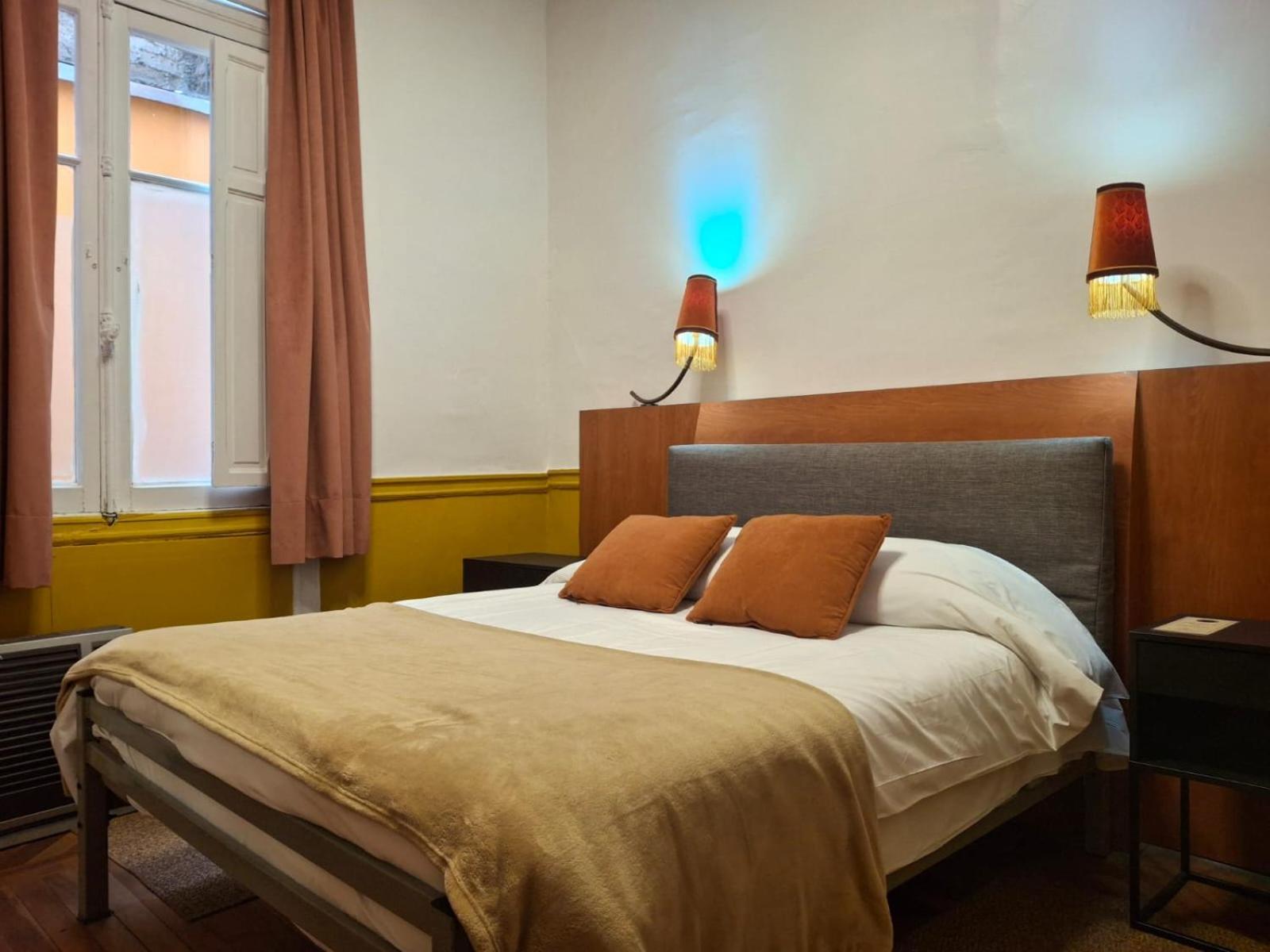 Deluxe Double Room,1742809988:JPEG