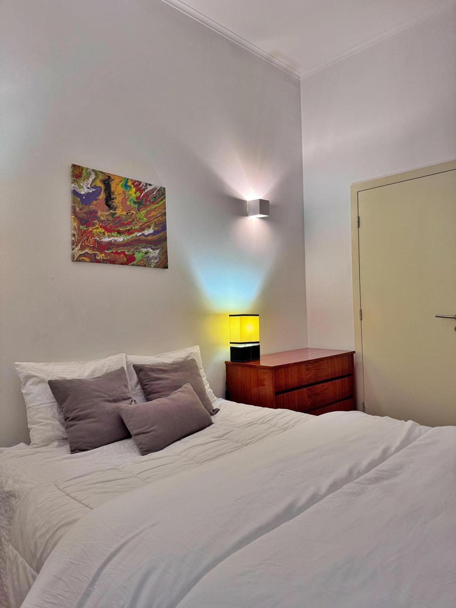 One-Bedroom Apartment City View