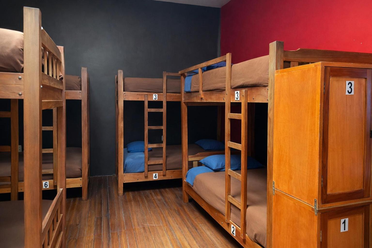 Bed 20-Bed Mixed Dormitory Room