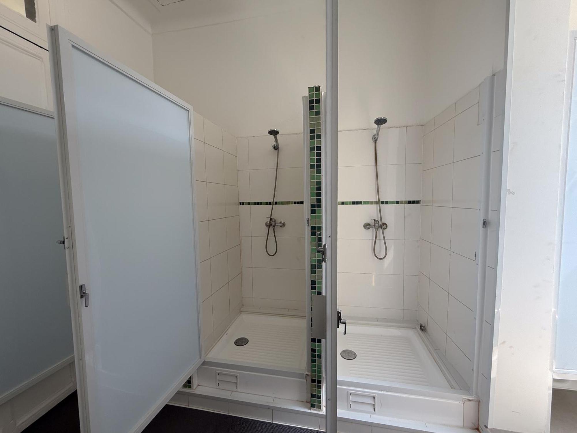 Double Room with Shared Bathroom,1756442687:JPEG
