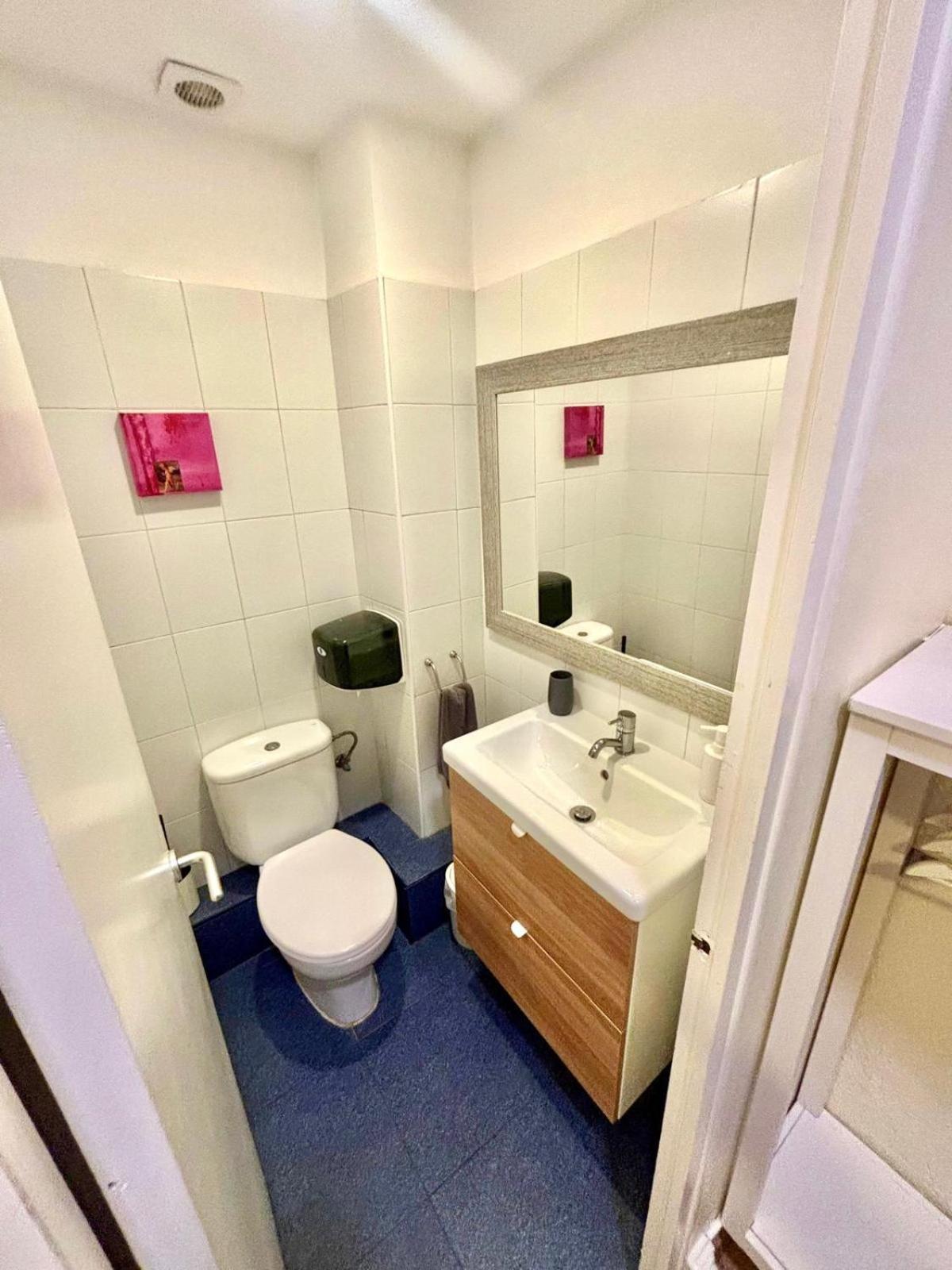 Triple Room,1756450455:JPEG