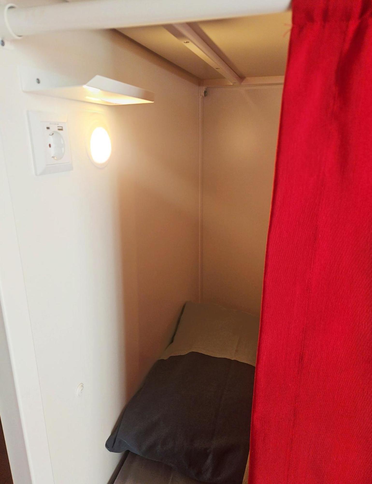 Bed in 4-Bed Mixed Dormitory Room,1756664128:JPEG