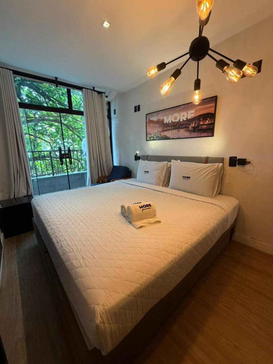 Superior King Suite