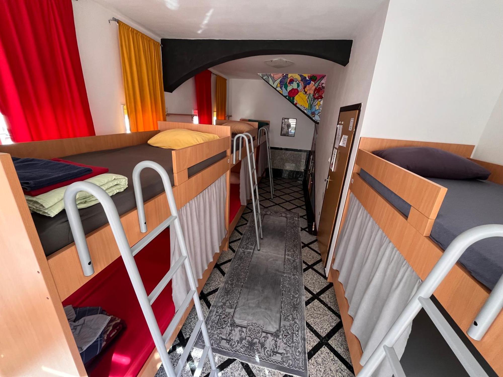 8-Bed Mixed Dormitory Room