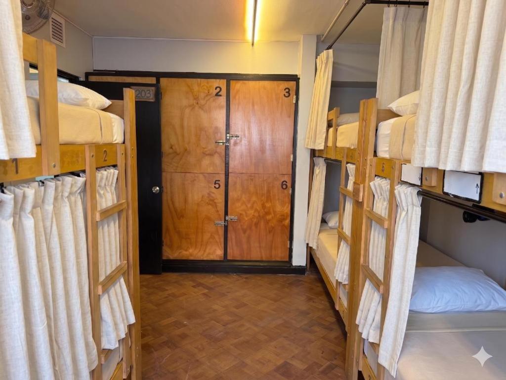 Bed in 6-Bed Mixed Dormitory Room