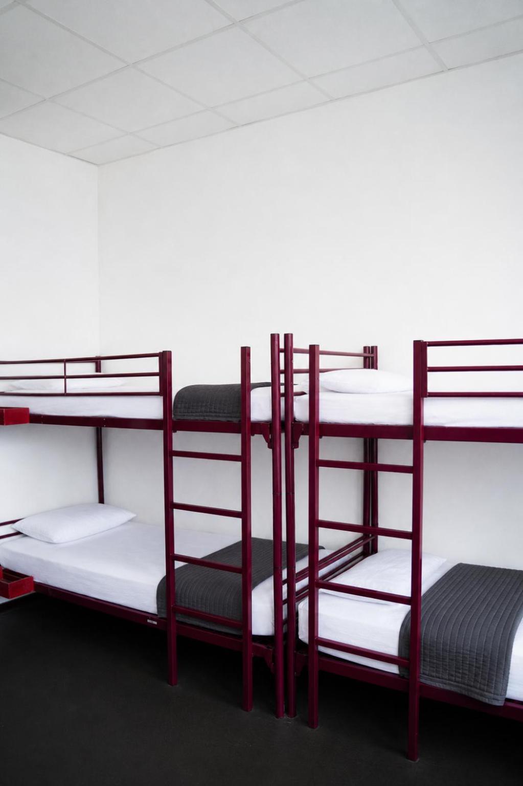 4-personersværelse med eget badeværelse
