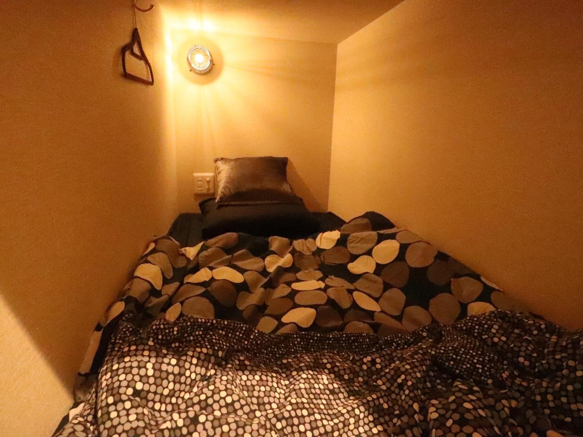 Single Bed 10-Bed Dormitory Room