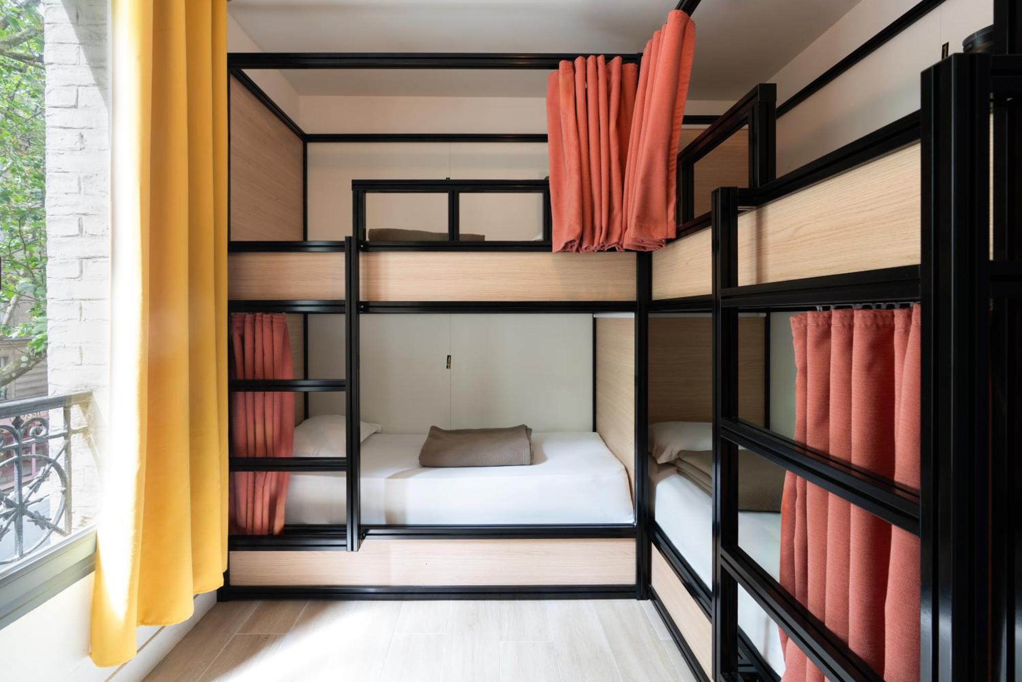 Bed in 4-Bed Mixed Dormitory Room