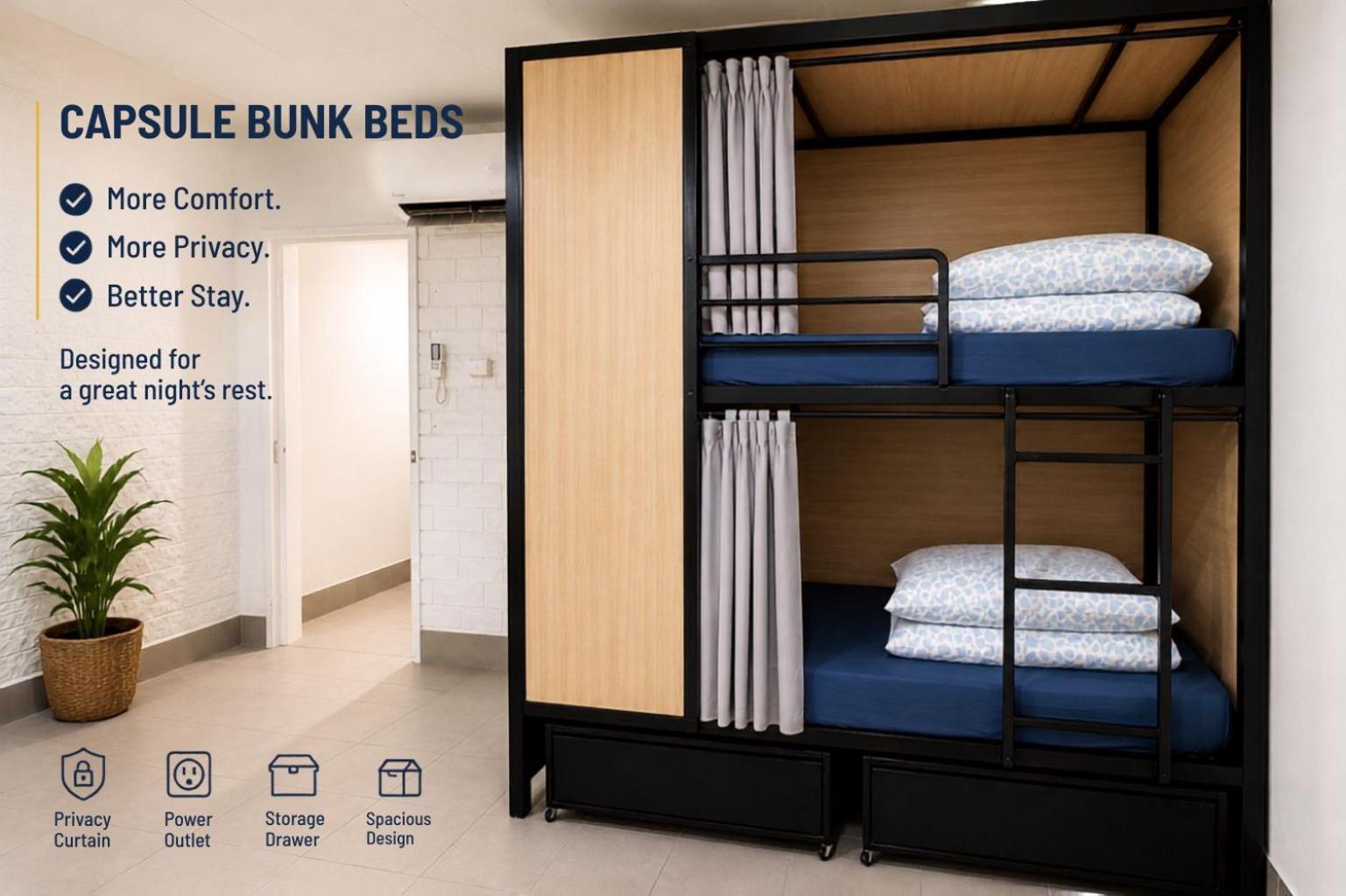 Bunk Bed in Mixed Dormitory Room