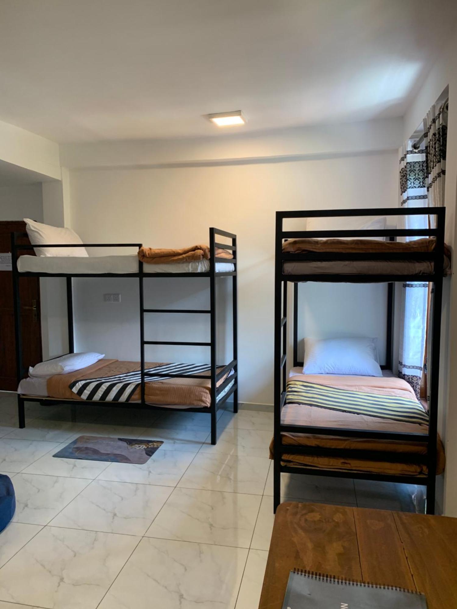 Single Bed Mixed Dormitory Room