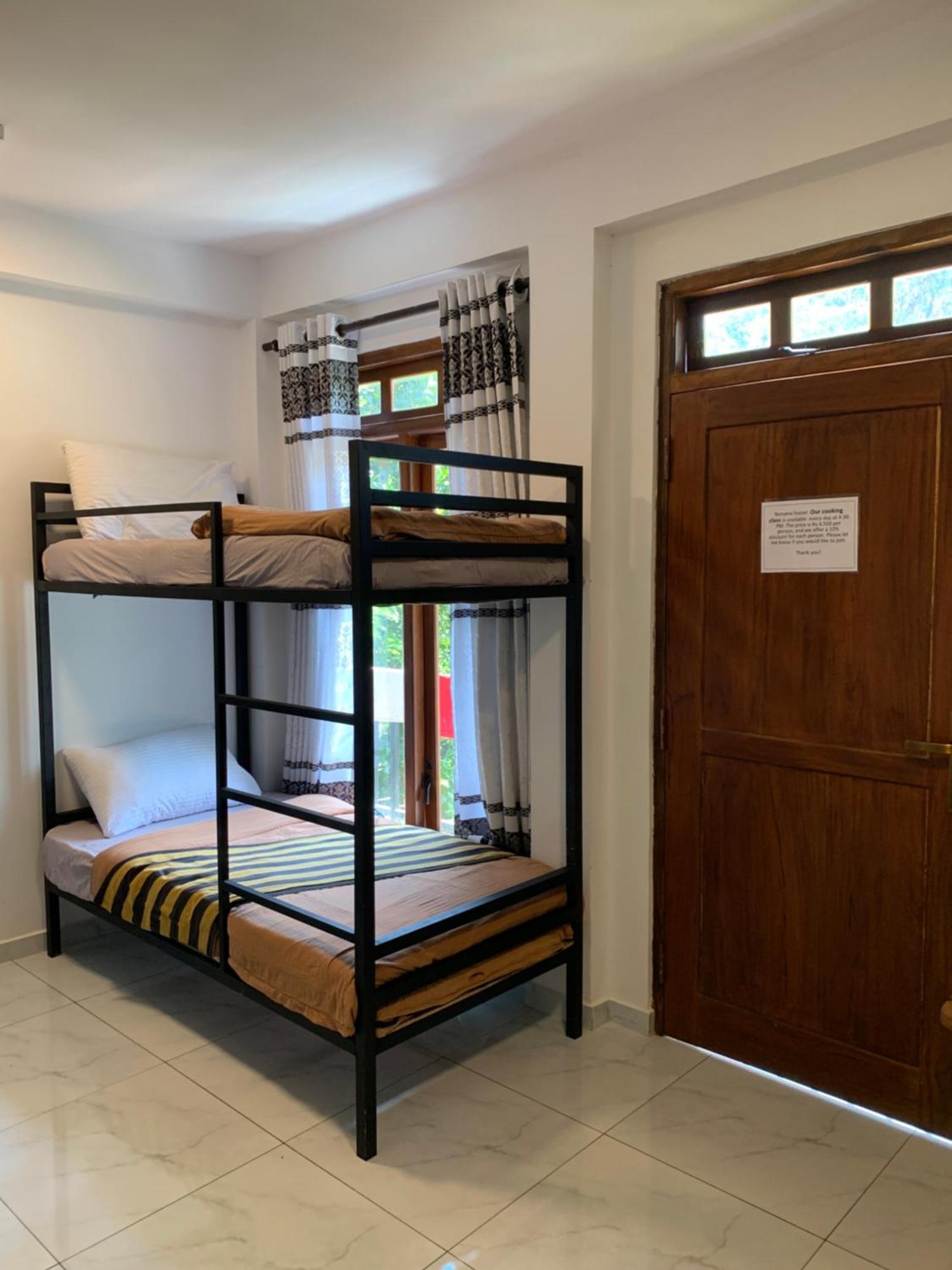 Single Bed Mixed Dormitory Room