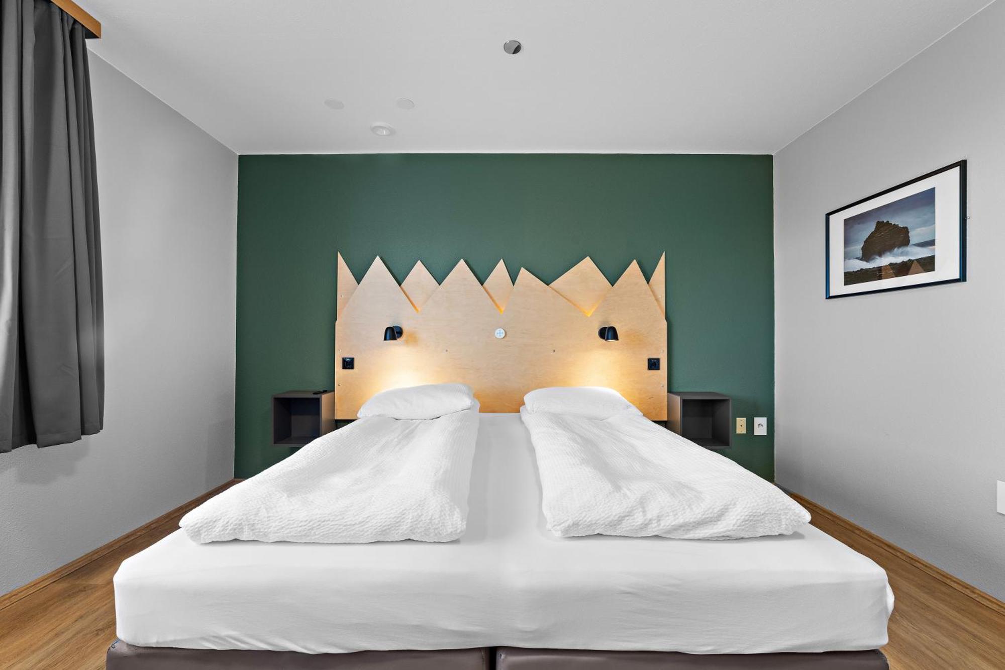 Double or Twin Room Private Bathroom