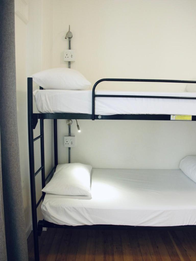 Bed in 4-Bed Mixed Dormitory Room