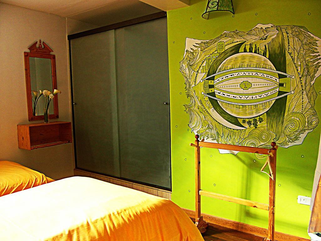 Twin Room Private Bathroom