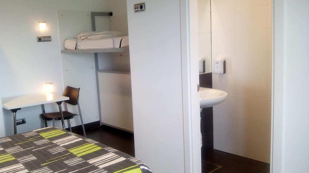 Family Double Room,225931346:JPEG