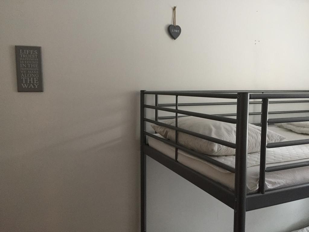 Economy Twin Room without Window,544519464:JPEG