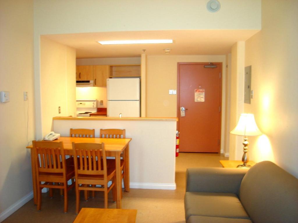 Four-Bedroom Apartment