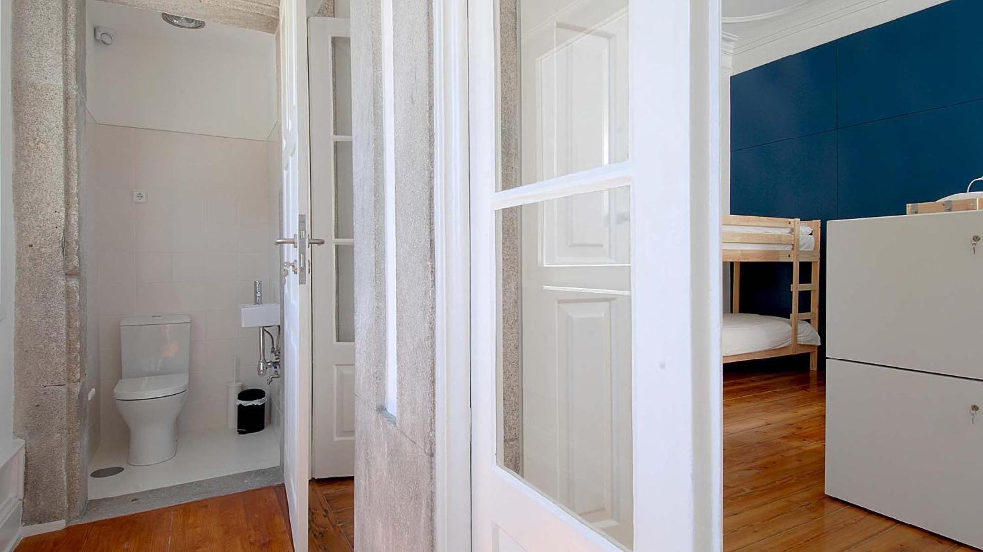 Economy Quadruple Room with Shared Bathroom