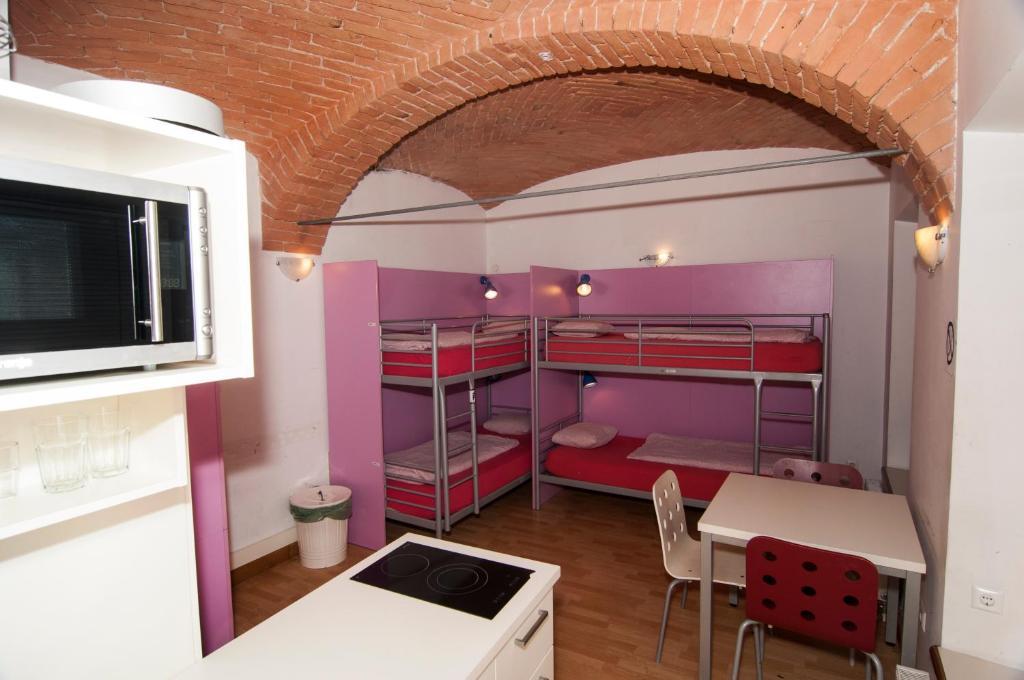 Bed in 4-Bed Dormitory Room