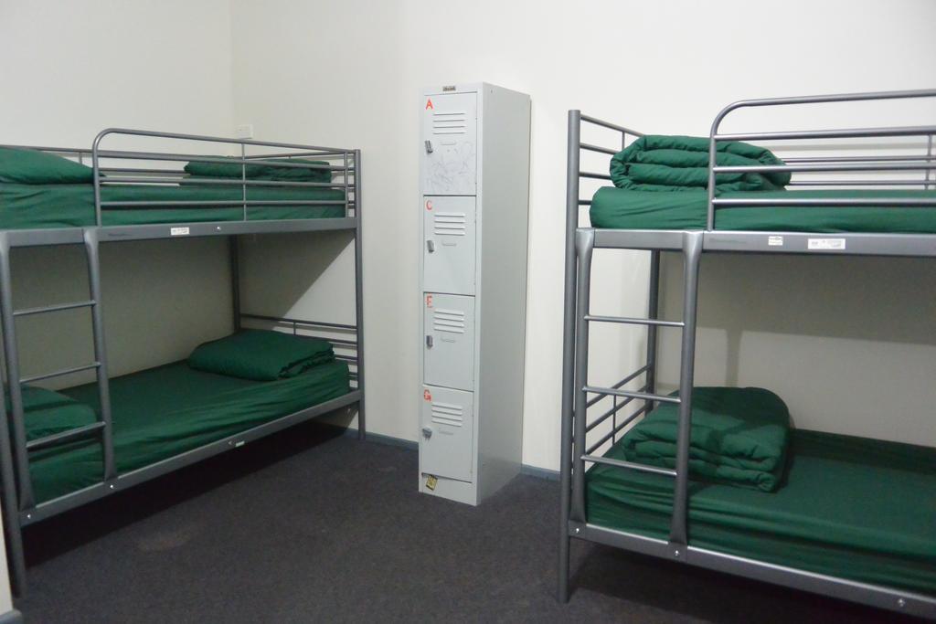 Bed in 14-Bed Mixed Dormitory Room with Shared Bathroom