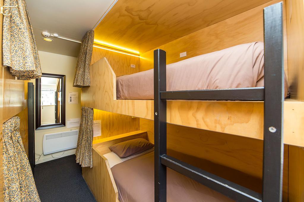 Private 4 Bed Dorm – Single Pods
