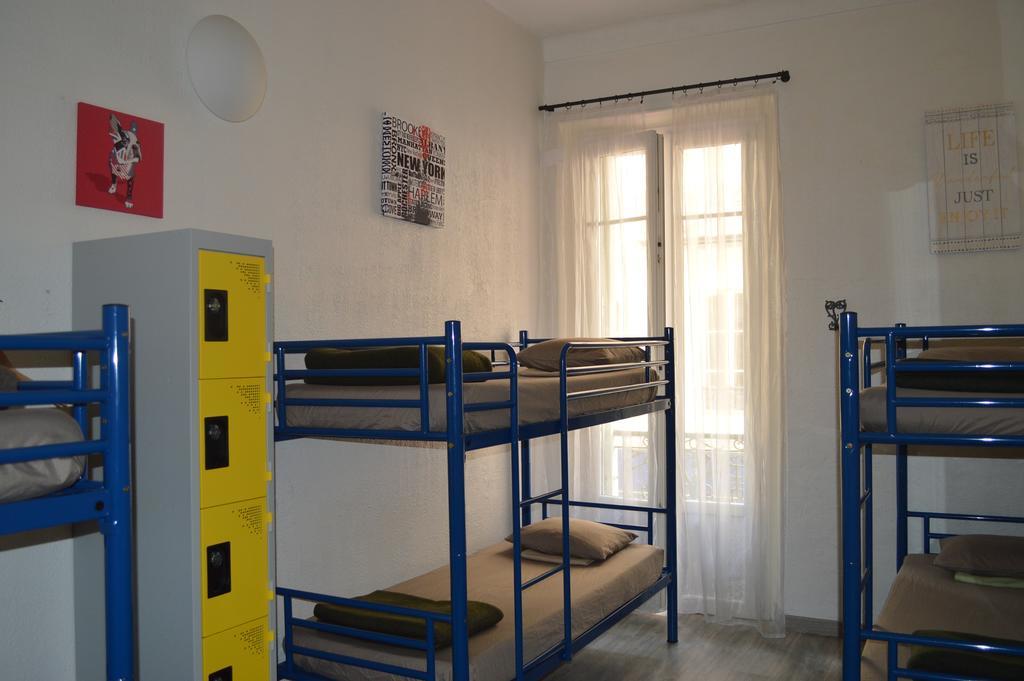 Bed in 6-Bed Mixed Dormitory Room
