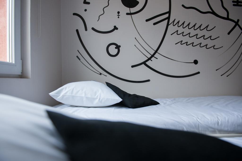 Standard Twin Room,403219017:JPEG