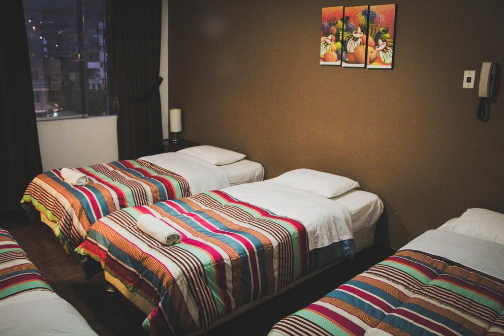 Quadruple Room with Private Bathroom