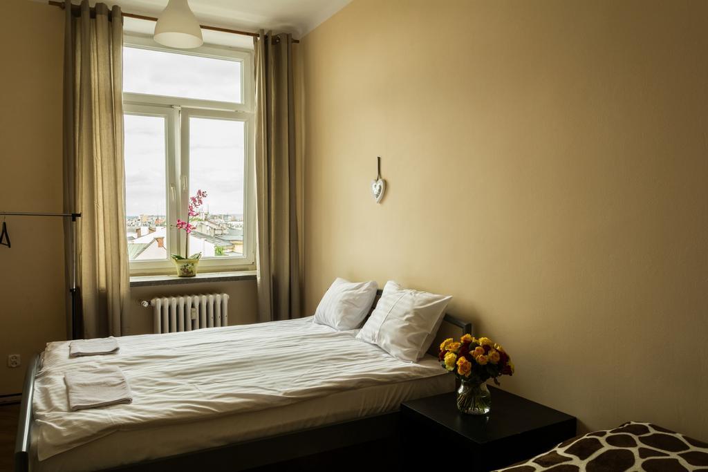 Triple Room 6,405154338:JPEG