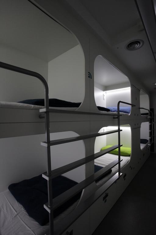 Bed in 6-Bed Mixed Dormitory Room,449863818:JPEG