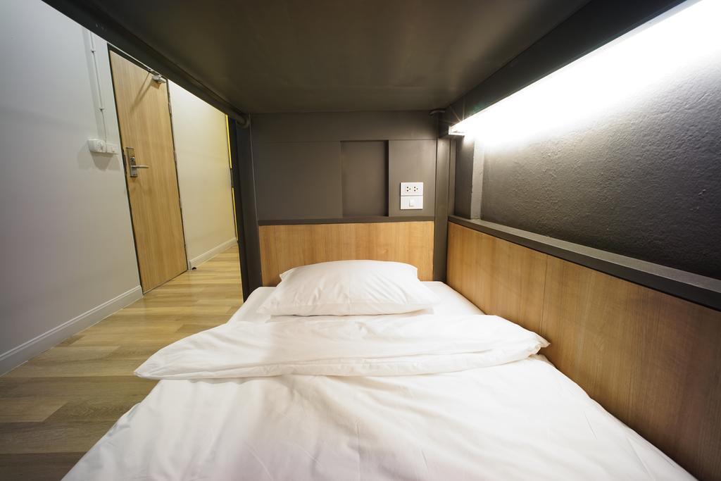 Bed in 10-Bed Mixed Dormitory Room