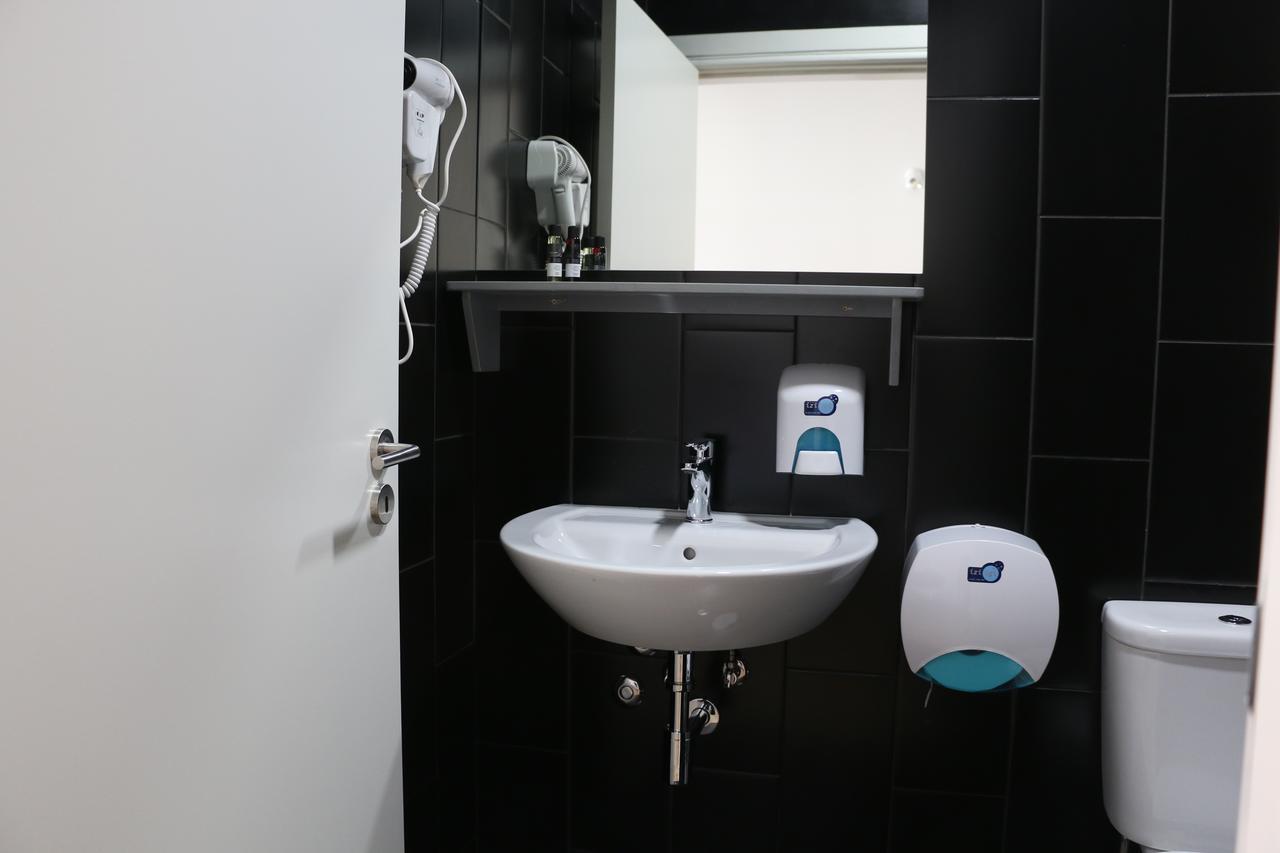 Twin Room with Private Bathroom