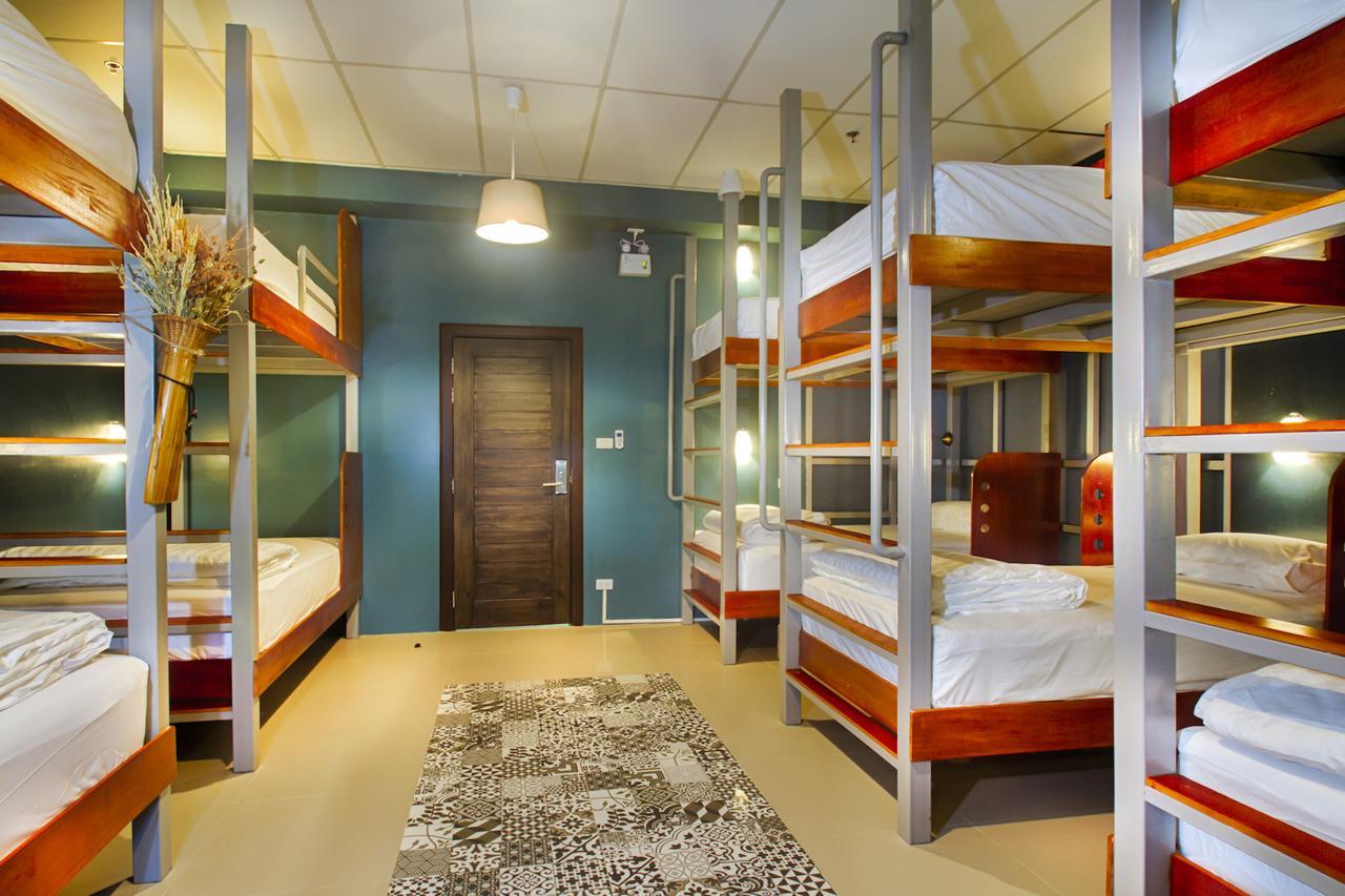 Bed in 10-Bed Mixed Dormitory Room,526355613:JPEG