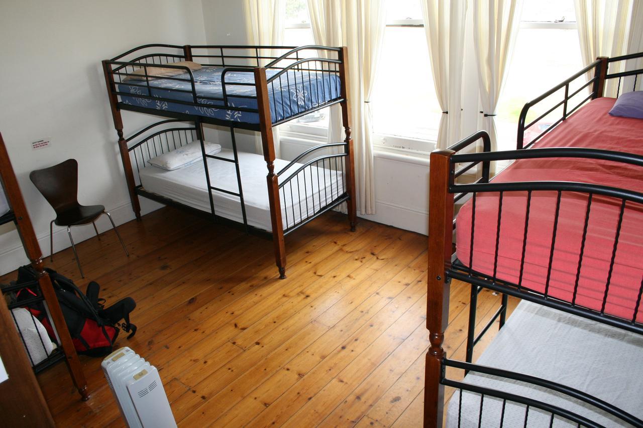 Bed 6-Bed Male Dormitory Room