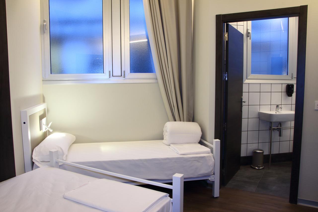 Triple Room,558547719:JPEG