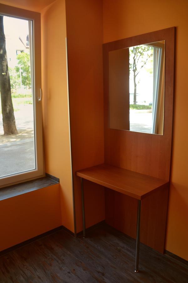 Double Room with Shared Bathroom,587389572:JPEG